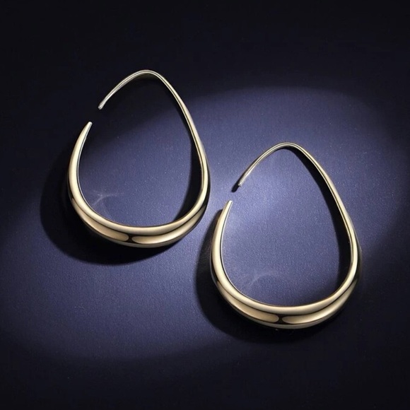 New Anthro Molten Gold Hoop Earrings ~ Silver or Gold Threader Hoops - Picture 4 of 16
